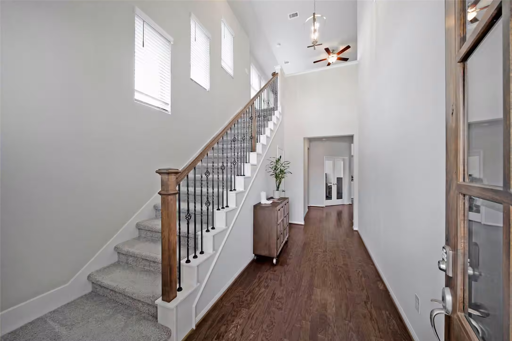 Photo 3 of 3715 Handel Drive, Rosharon, TX