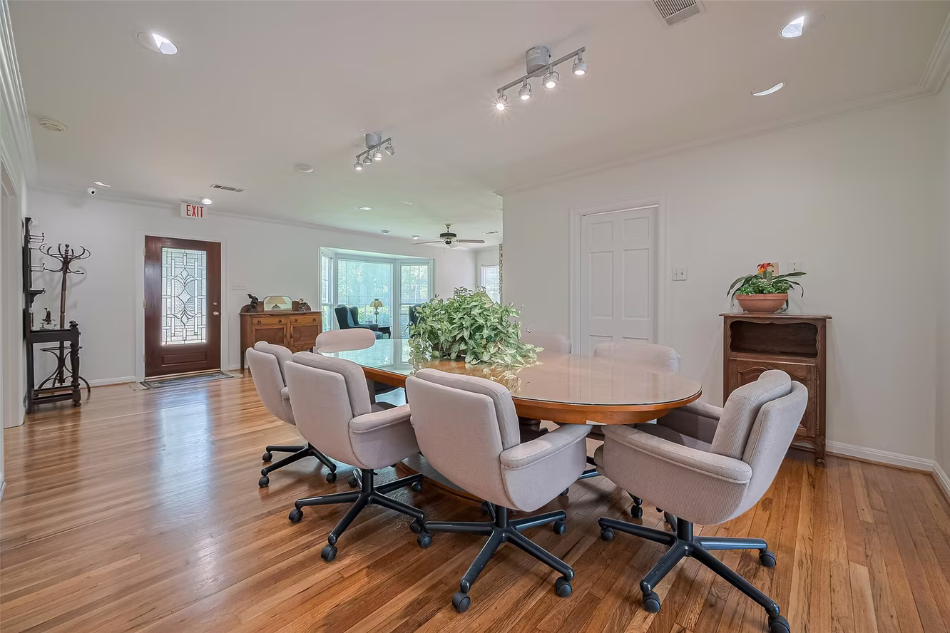 Photo 5 of 826 Heights Blvd, Houston, TX