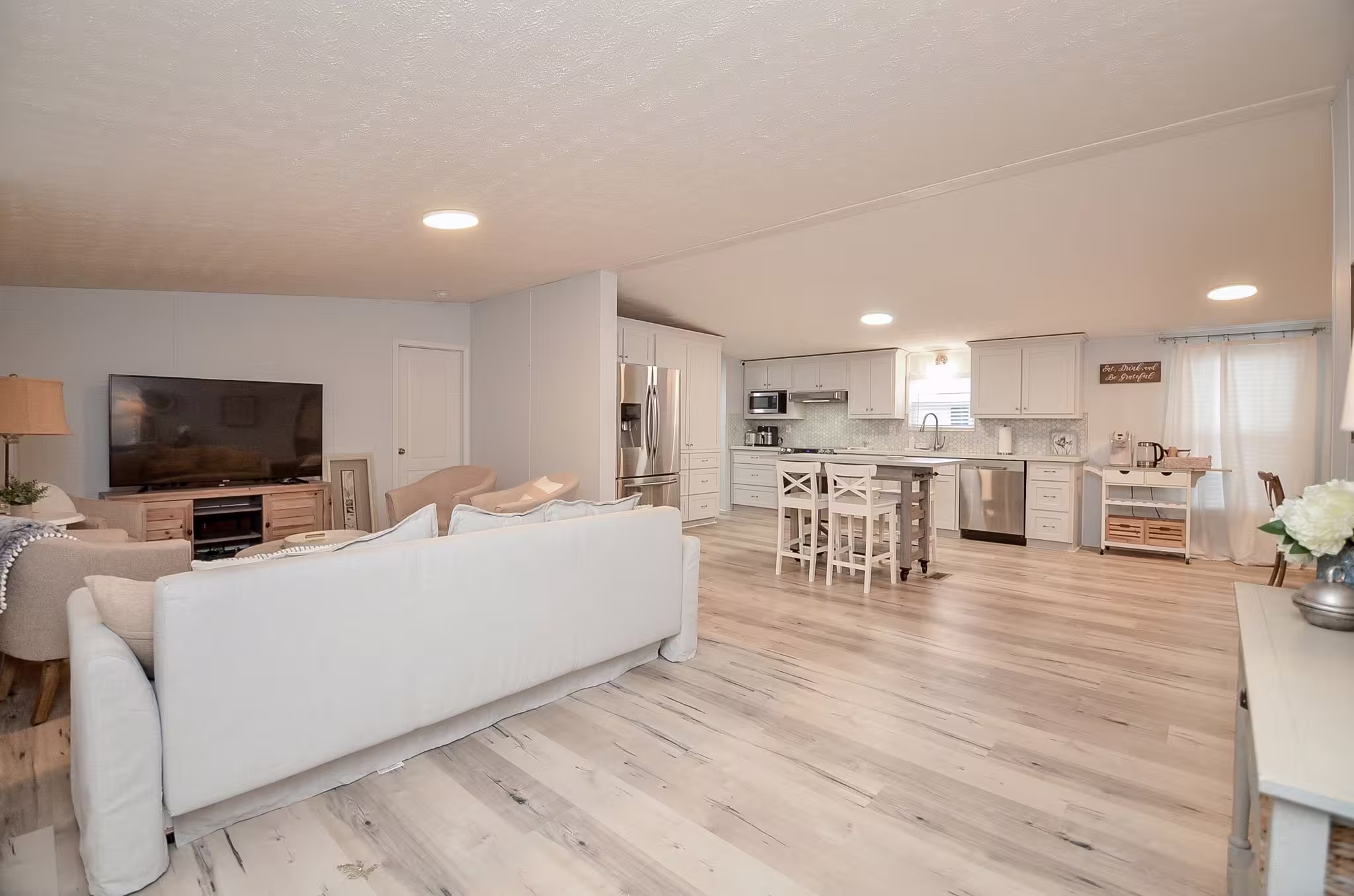 Photo 7 of 14186 Shadow Bay Drive, Willis, TX