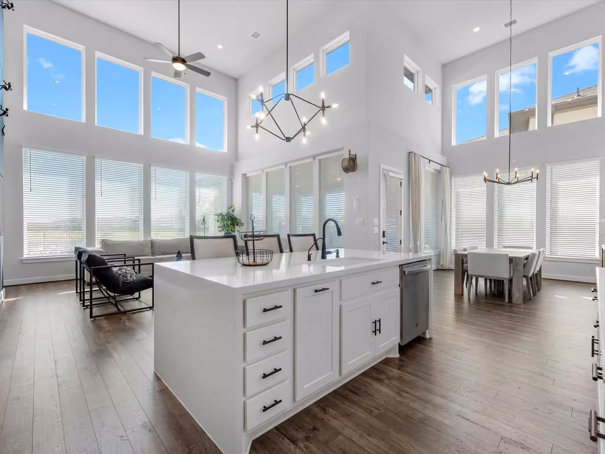 Photo 2 of 7506 Wildrye Meadow Lane, Katy, TX