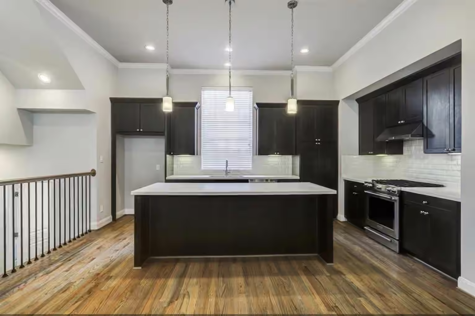 Photo 6 of 1040 W 26th Street B, Houston, TX