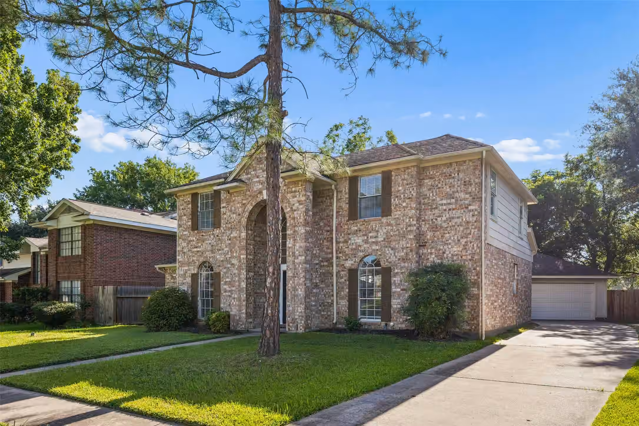 Photo 3 of 4031 Mission Valley Drive, Missouri City, TX