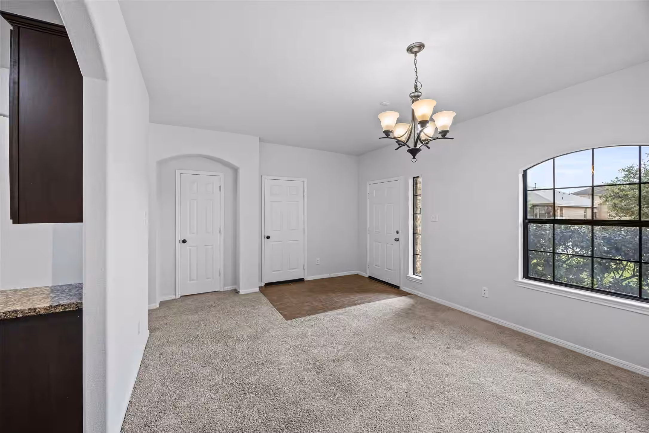 Photo 5 of 9203 Sasson Boulevard, Houston, TX