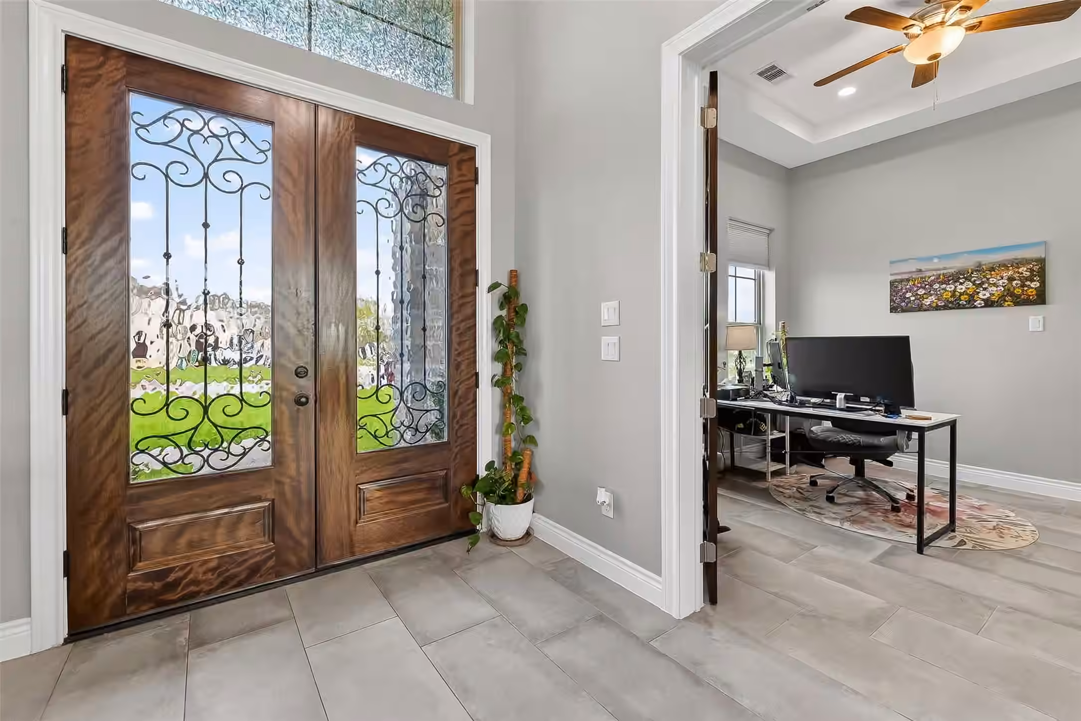 Photo 3 of 10905 Dauphine Street, Willis, TX