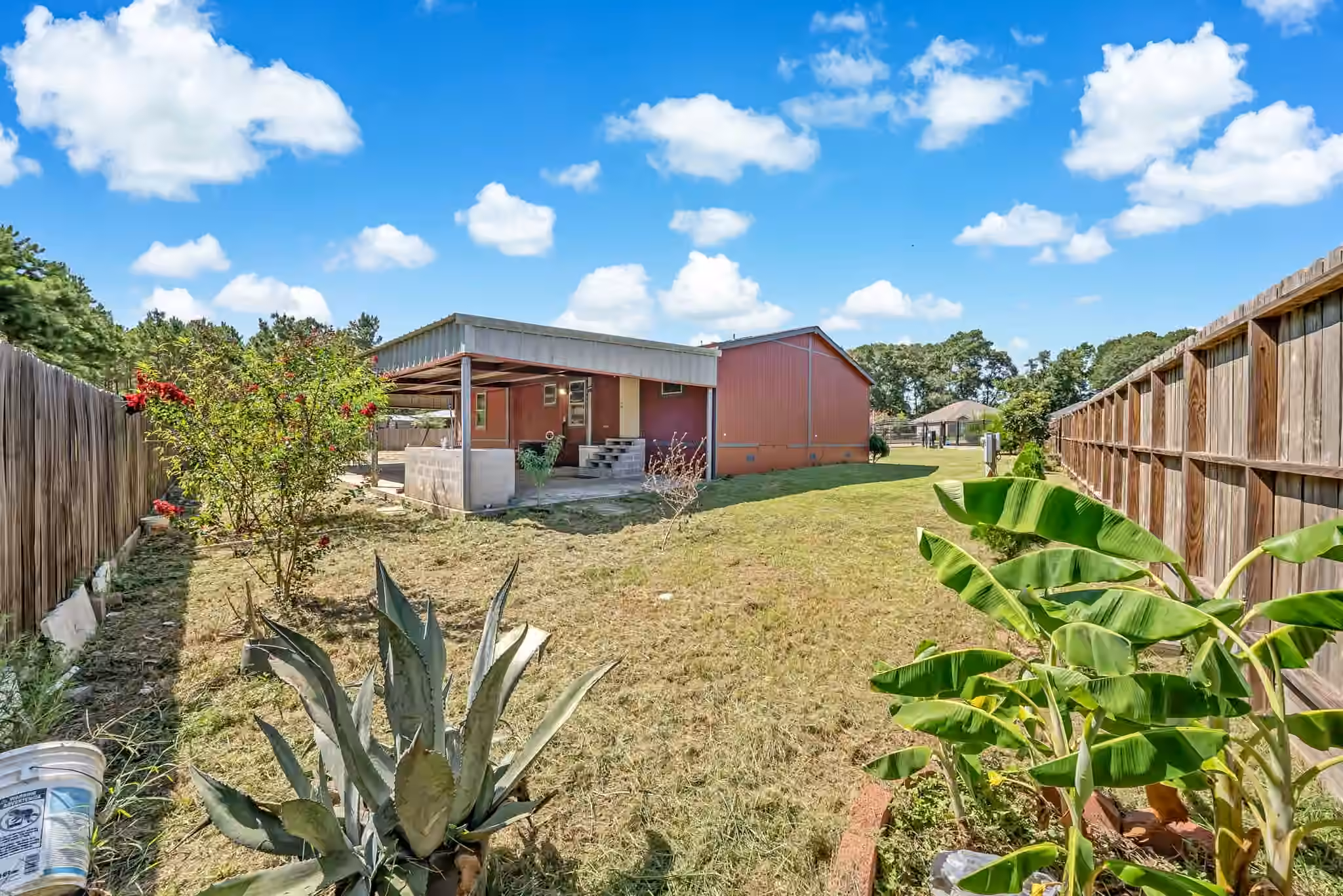 Photo 4 of 16357 Summit Oaks, Conroe, TX