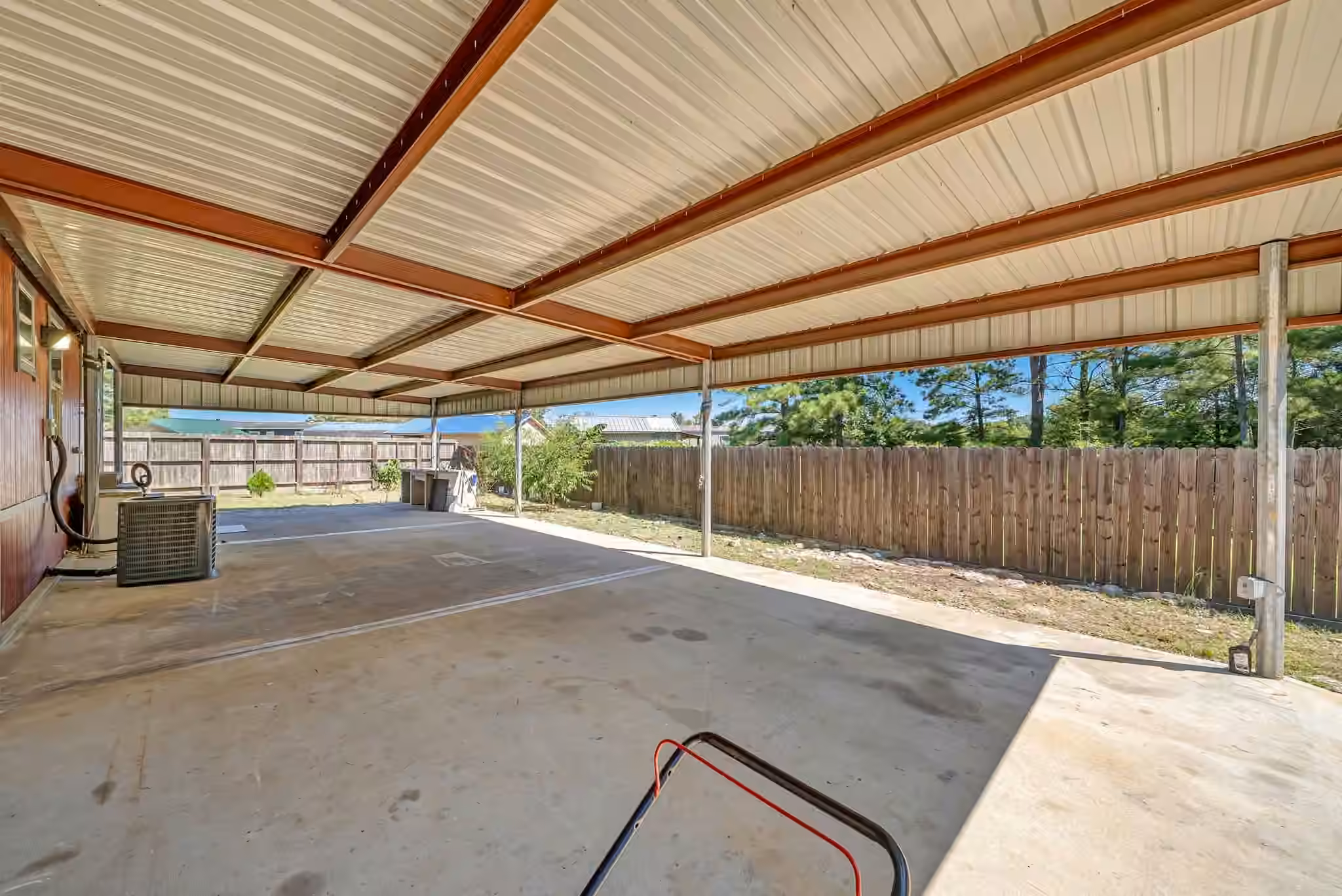 Photo 7 of 16357 Summit Oaks, Conroe, TX