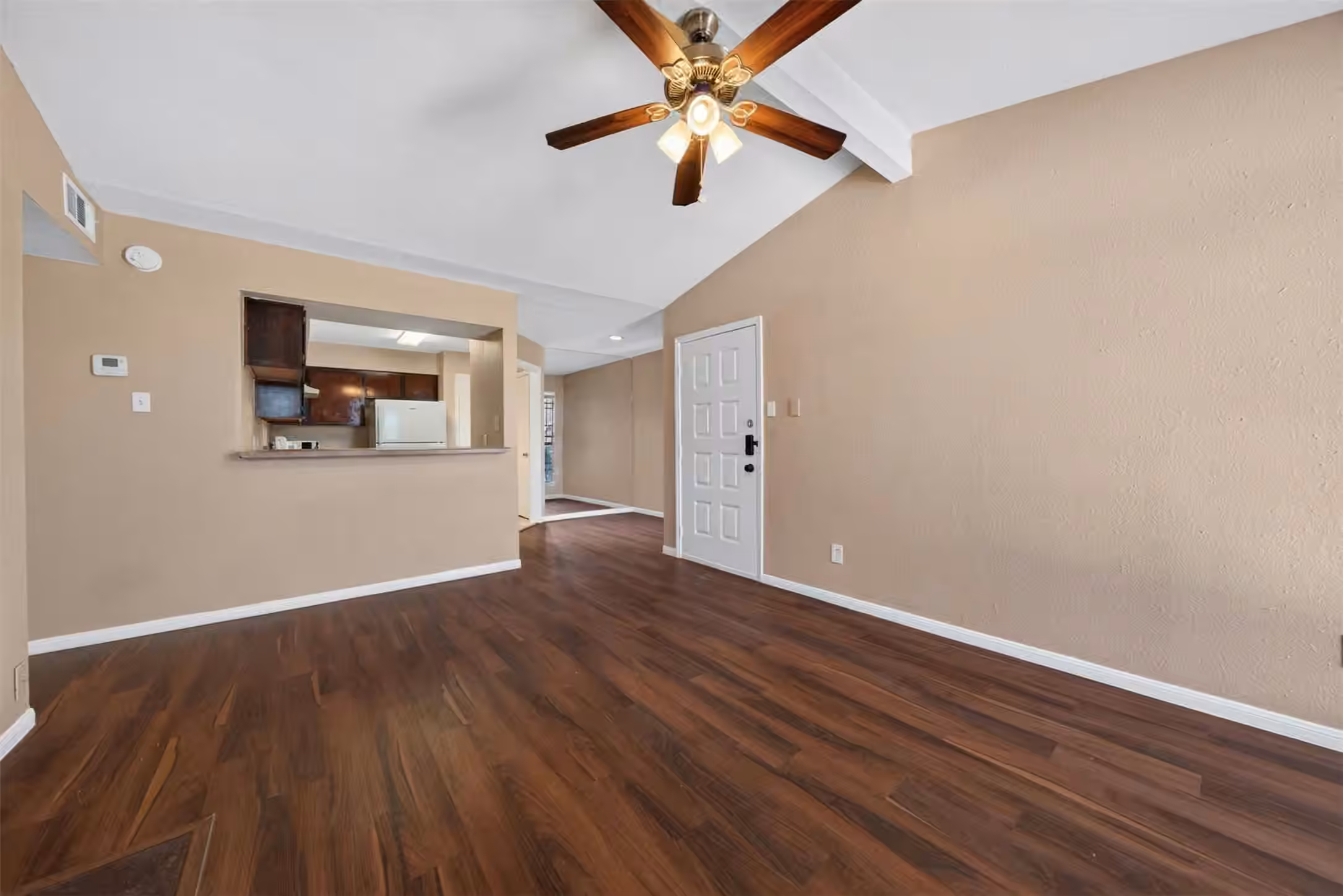 Photo 6 of 12500 Sandpiper Drive 122, Houston, TX