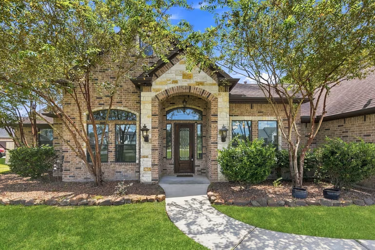 Photo 2 of 18840 Serene Water Drive, Montgomery, TX