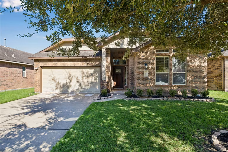 Photo 2 of 11602 Slick Rock Drive, Richmond, TX