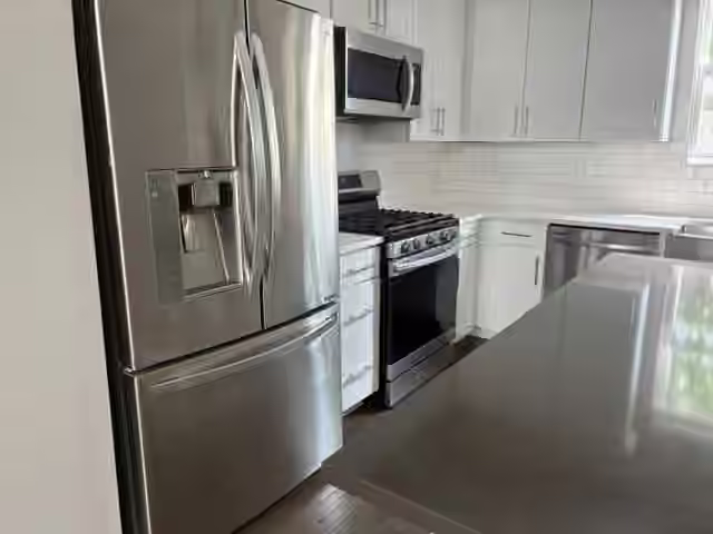 Photo 6 of 622 Janisch Road F, Houston, TX