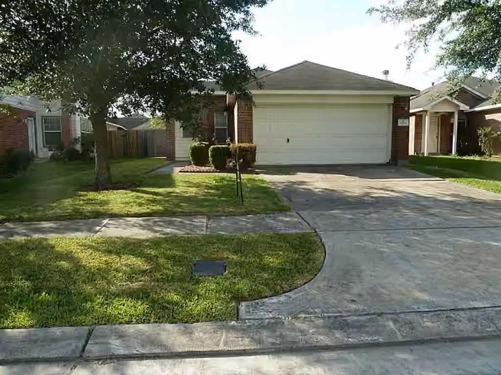 Photo 3 of 4015 Bealey Lane, Houston, TX