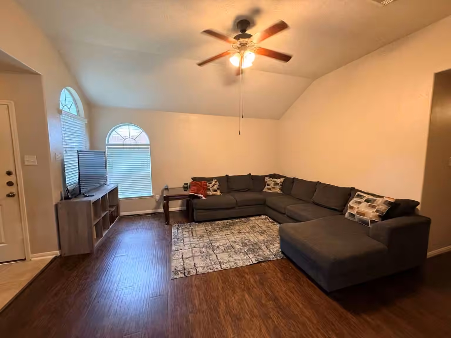Photo 7 of 4015 Bealey Lane, Houston, TX