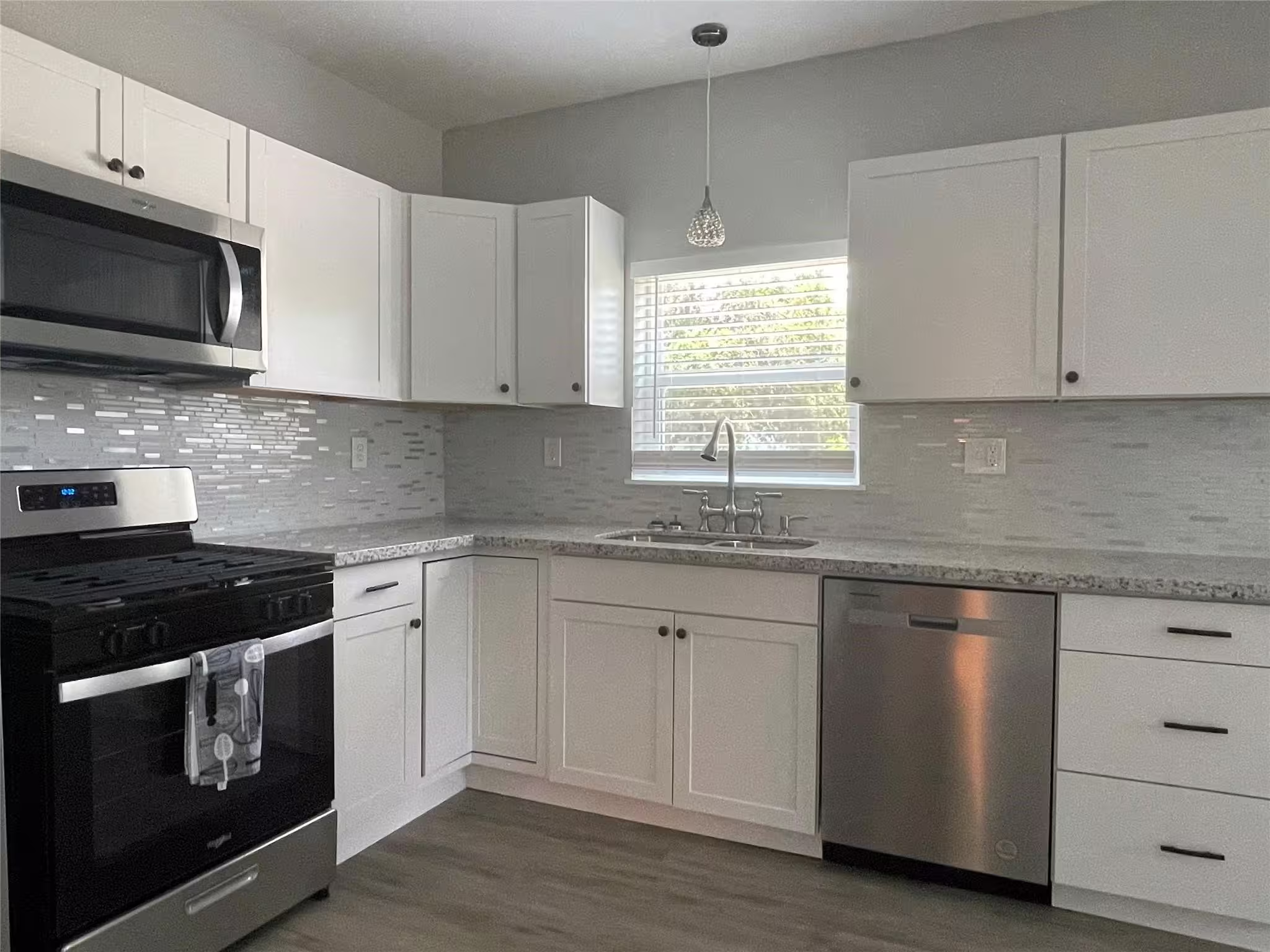Photo 5 of 1701 40th Street, Galveston, TX