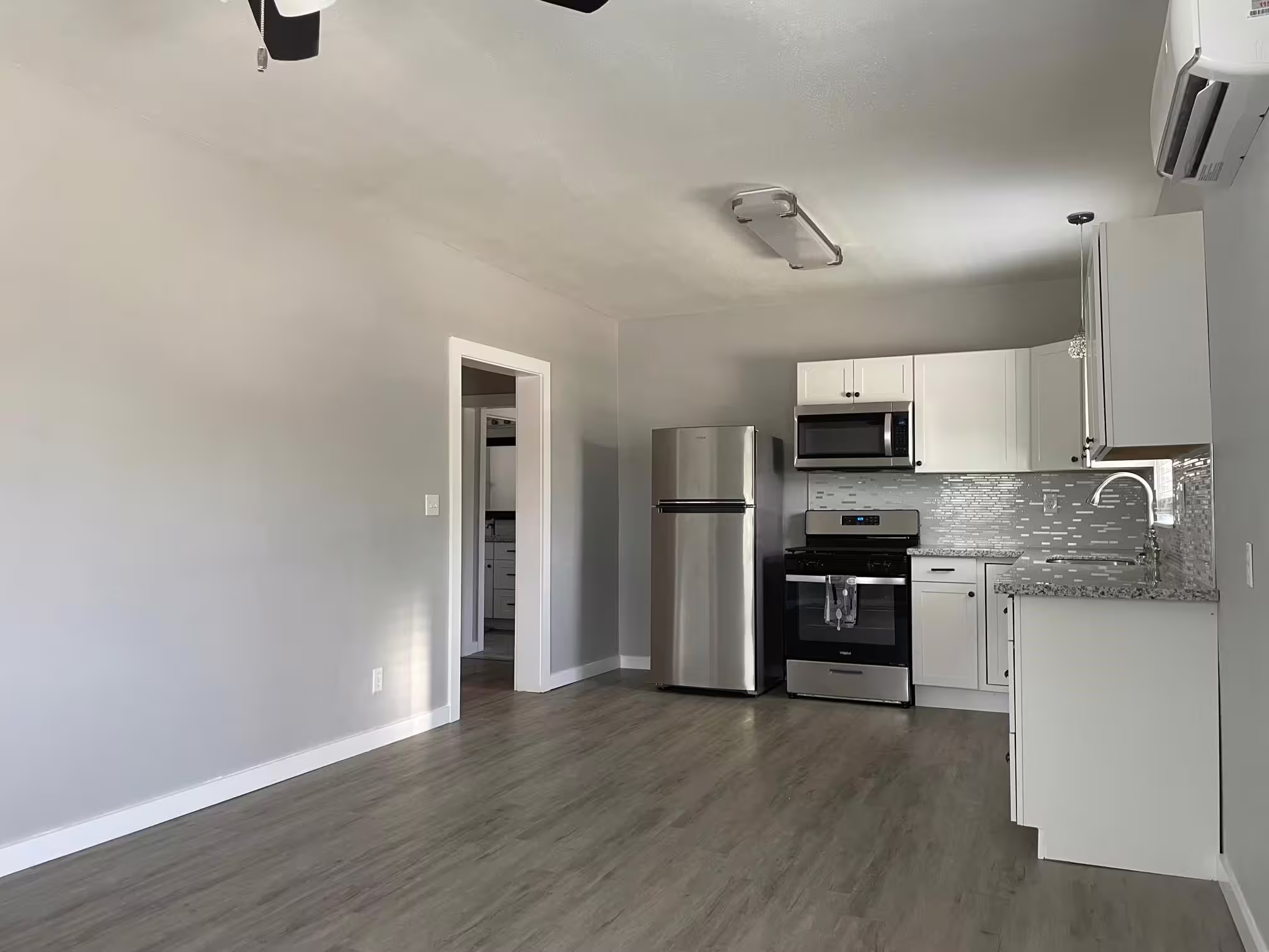 Photo 6 of 1701 40th Street, Galveston, TX