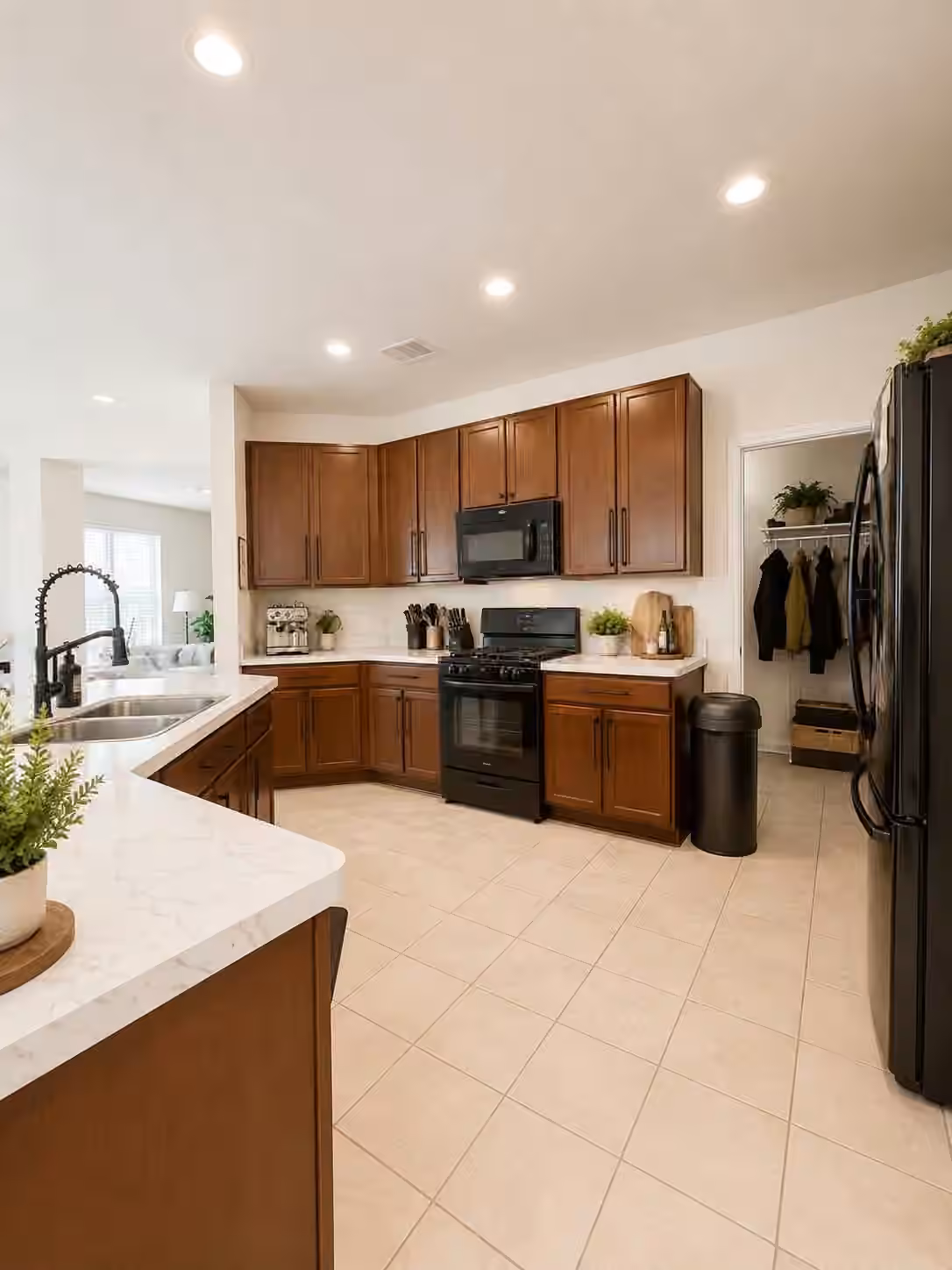 Photo 5 of 20815 Westgreen Plains Drive, Katy, TX