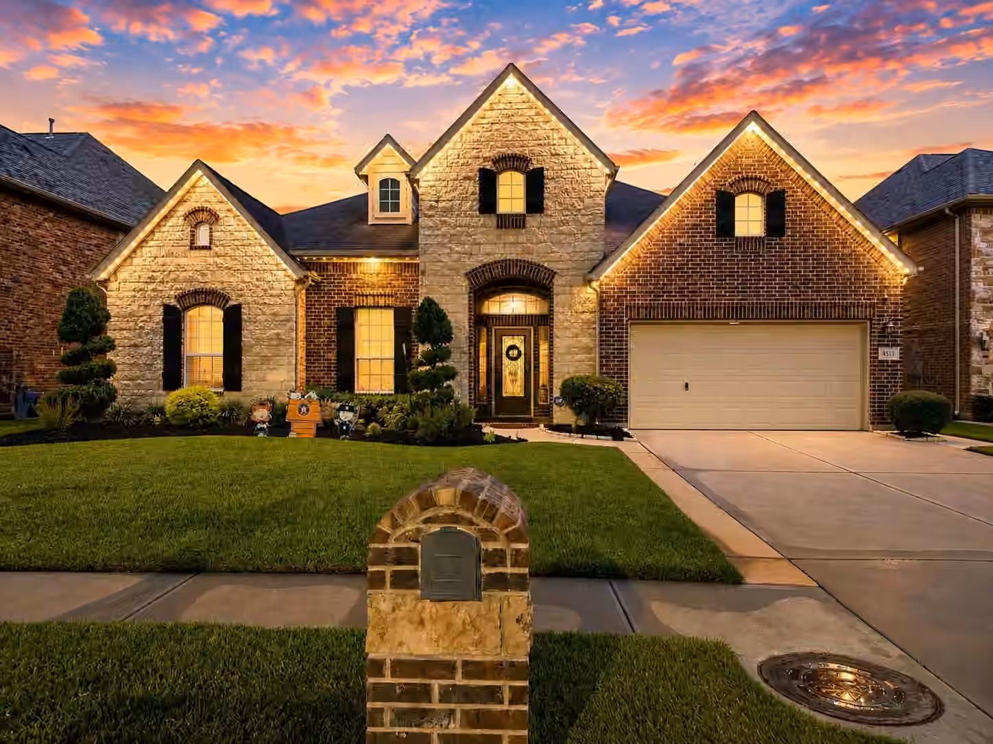 Photo 3 of 4313 Ashley Lane, Deer Park, TX