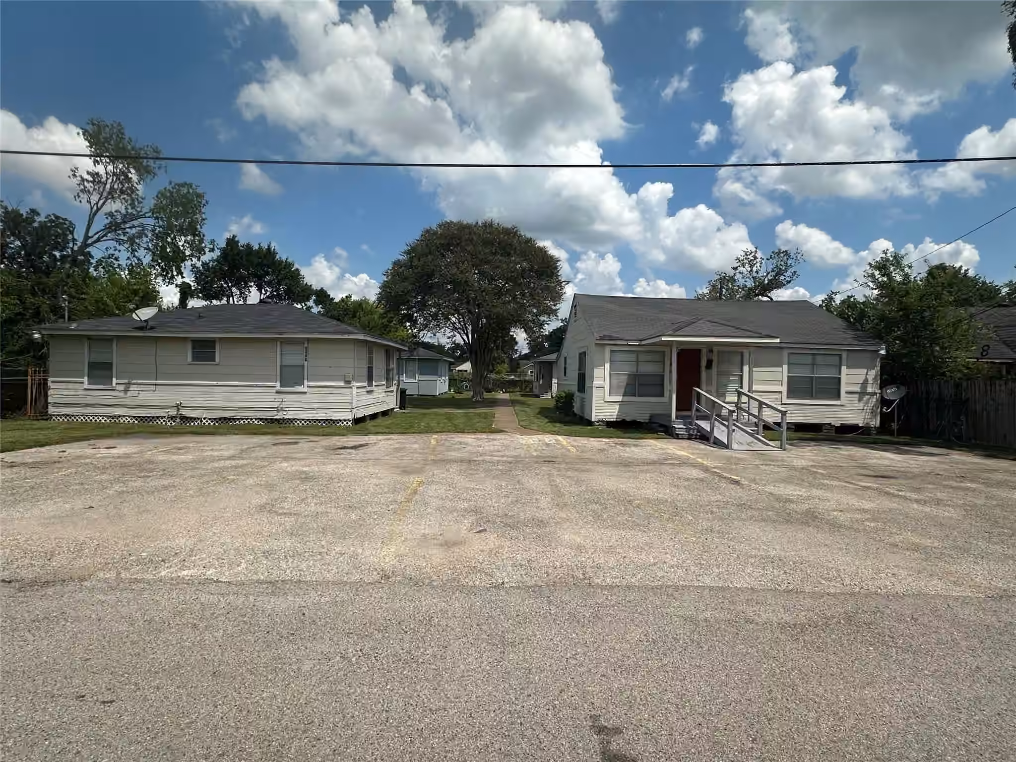 Photo 7 of 3923 Caplin Street, Houston, TX