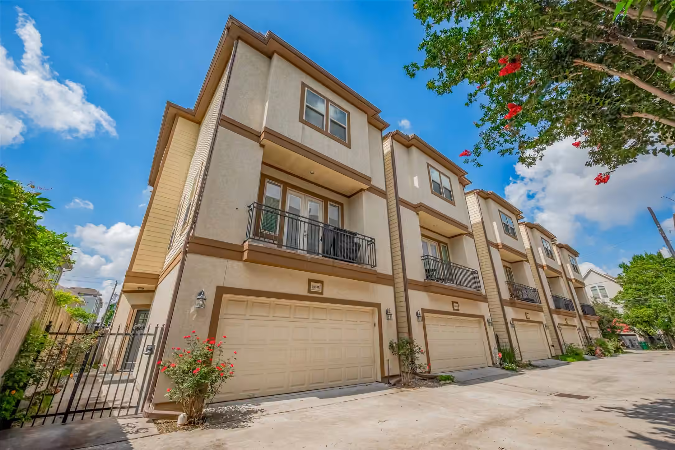 Photo of 2604 Bevis Street E, Houston, TX 77008