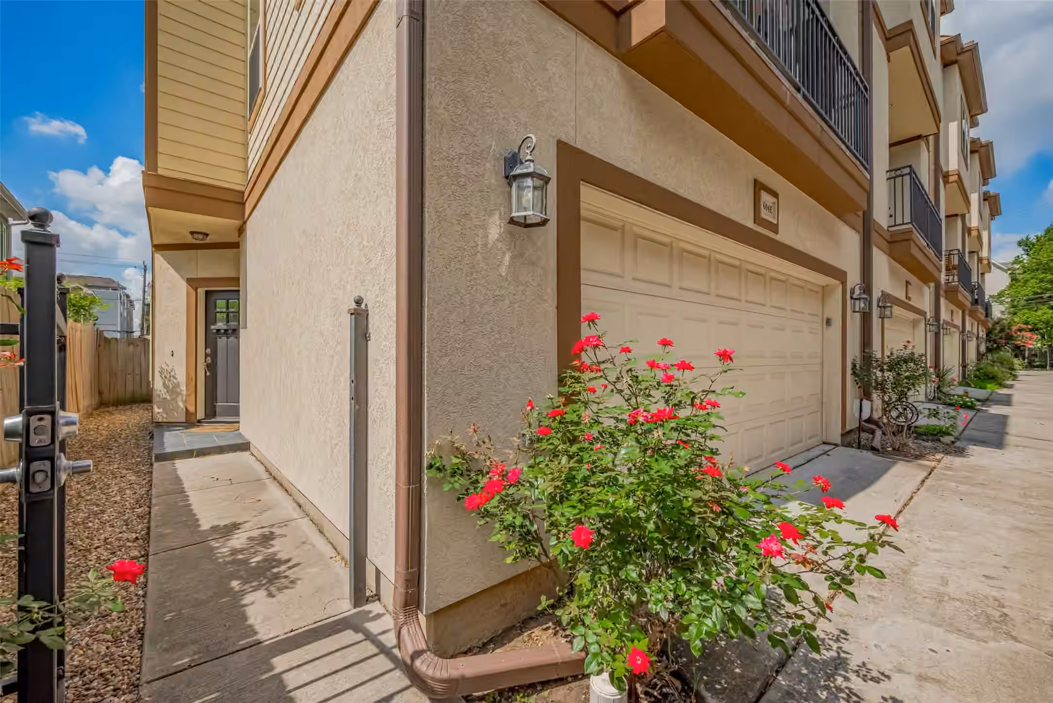 Photo 5 of 2604 Bevis Street E, Houston, TX
