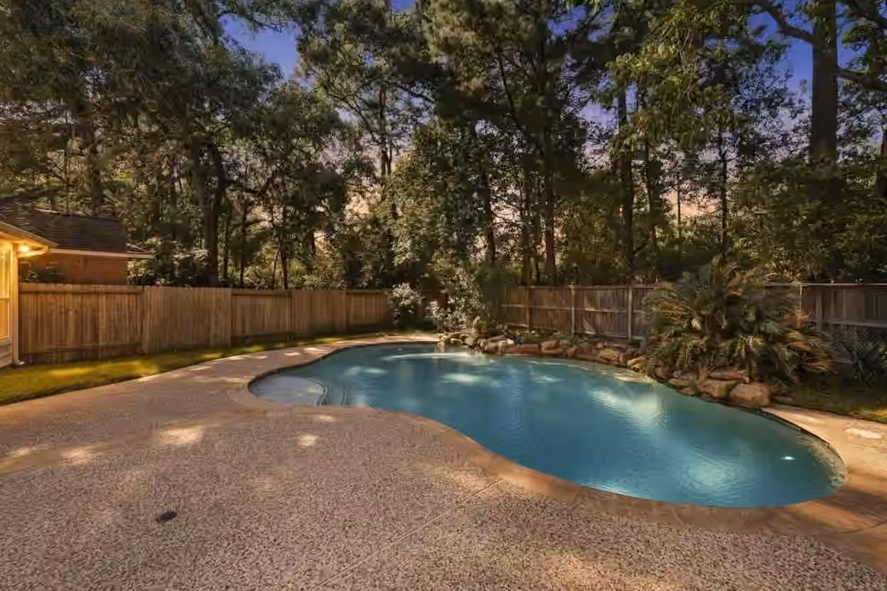 Photo of 78 E Hobbit Glen Drive, Conroe, TX
