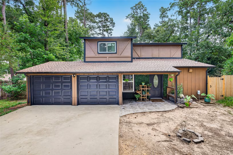 Photo of 1610 N Red Cedar Circle, The Woodlands, TX 77380