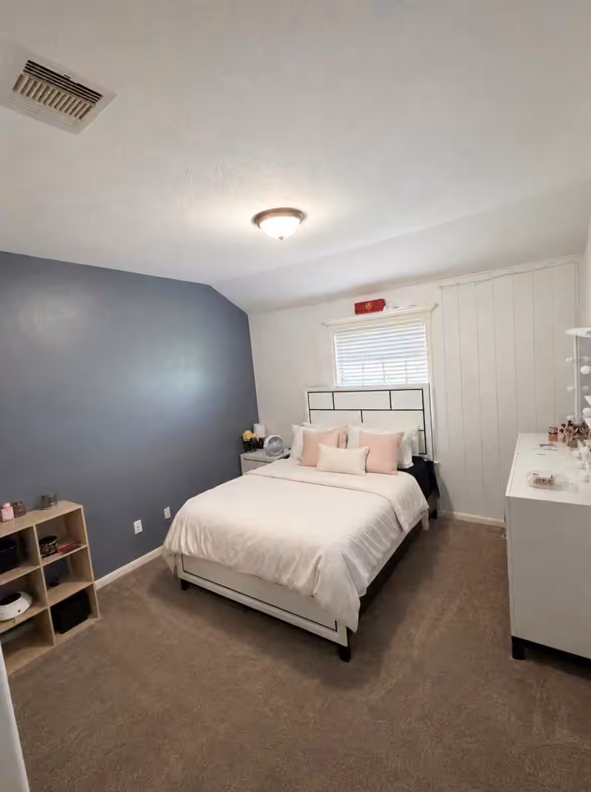 Photo 5 of 17118 Lake Ridge Circle, Rosharon, TX