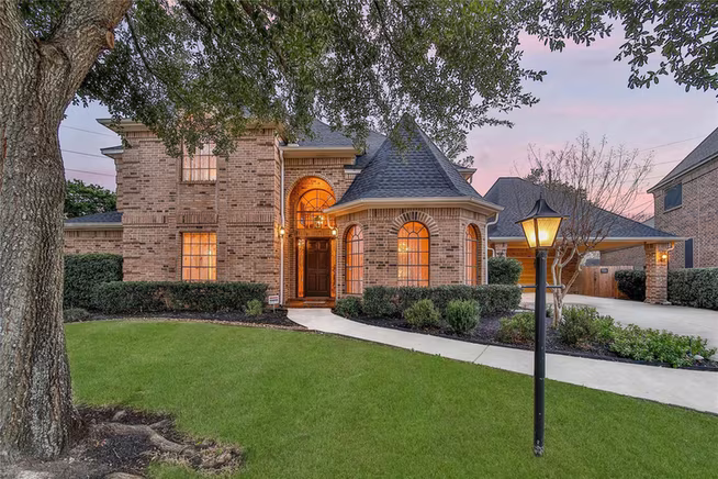 Photo of 7815 Wilton Park Drive, Spring, TX