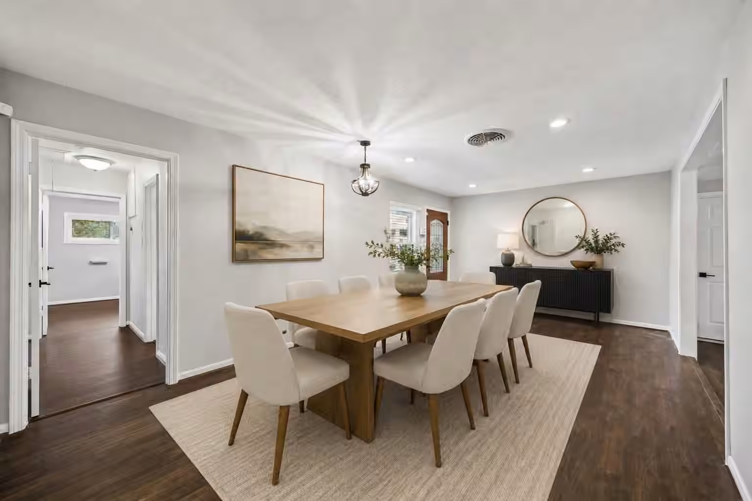Photo 3 of 2214 Saxon Drive, Houston, TX
