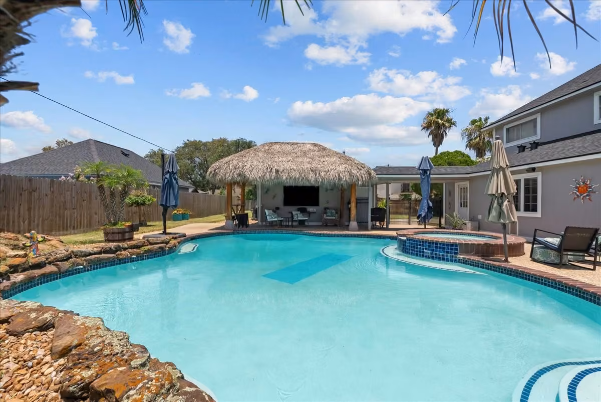 Photo of 4205 Quaker Drive, Texas City, TX 77590
