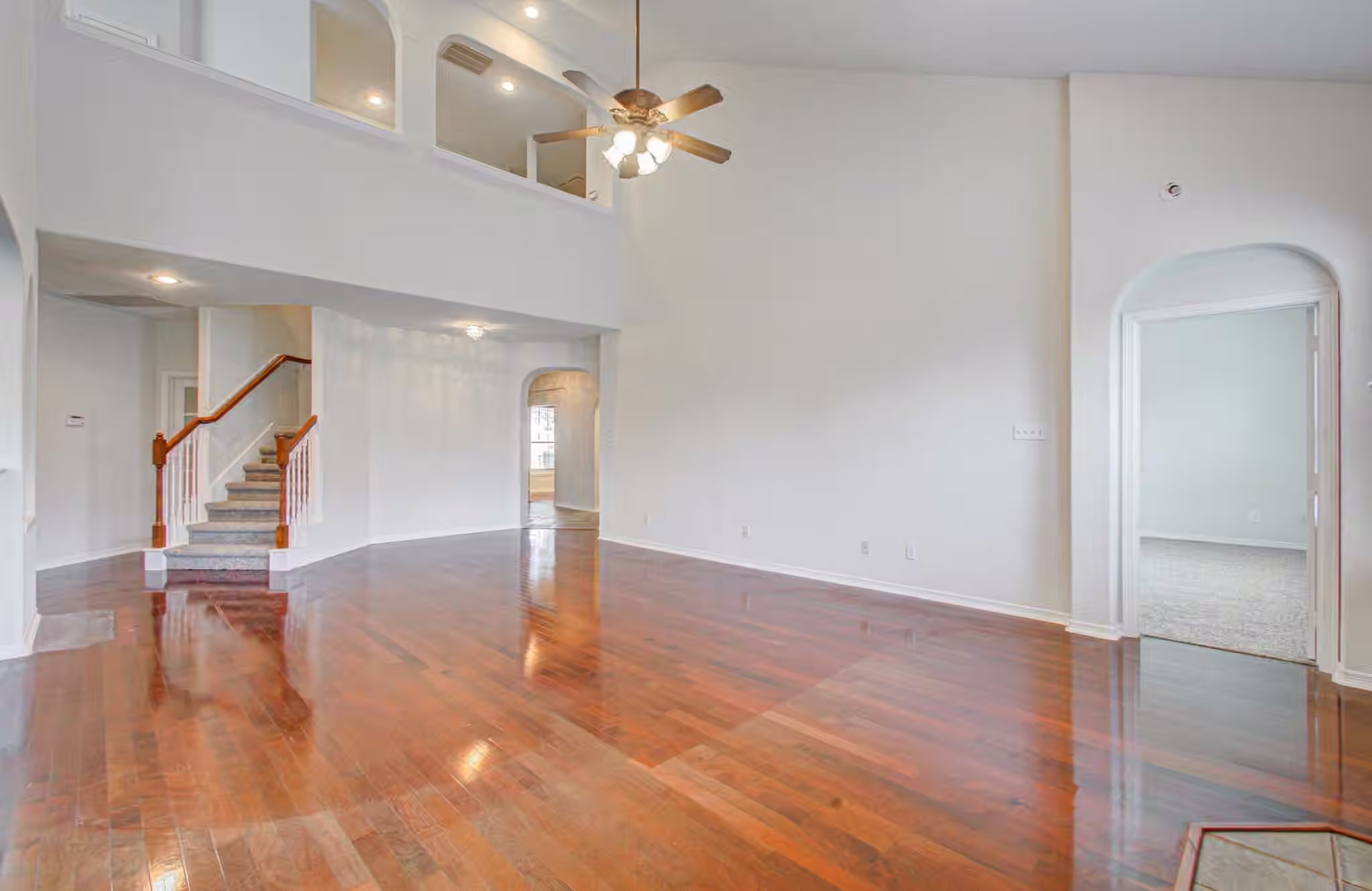 Photo 7 of 13919 Charterhouse Way, Sugar Land, TX