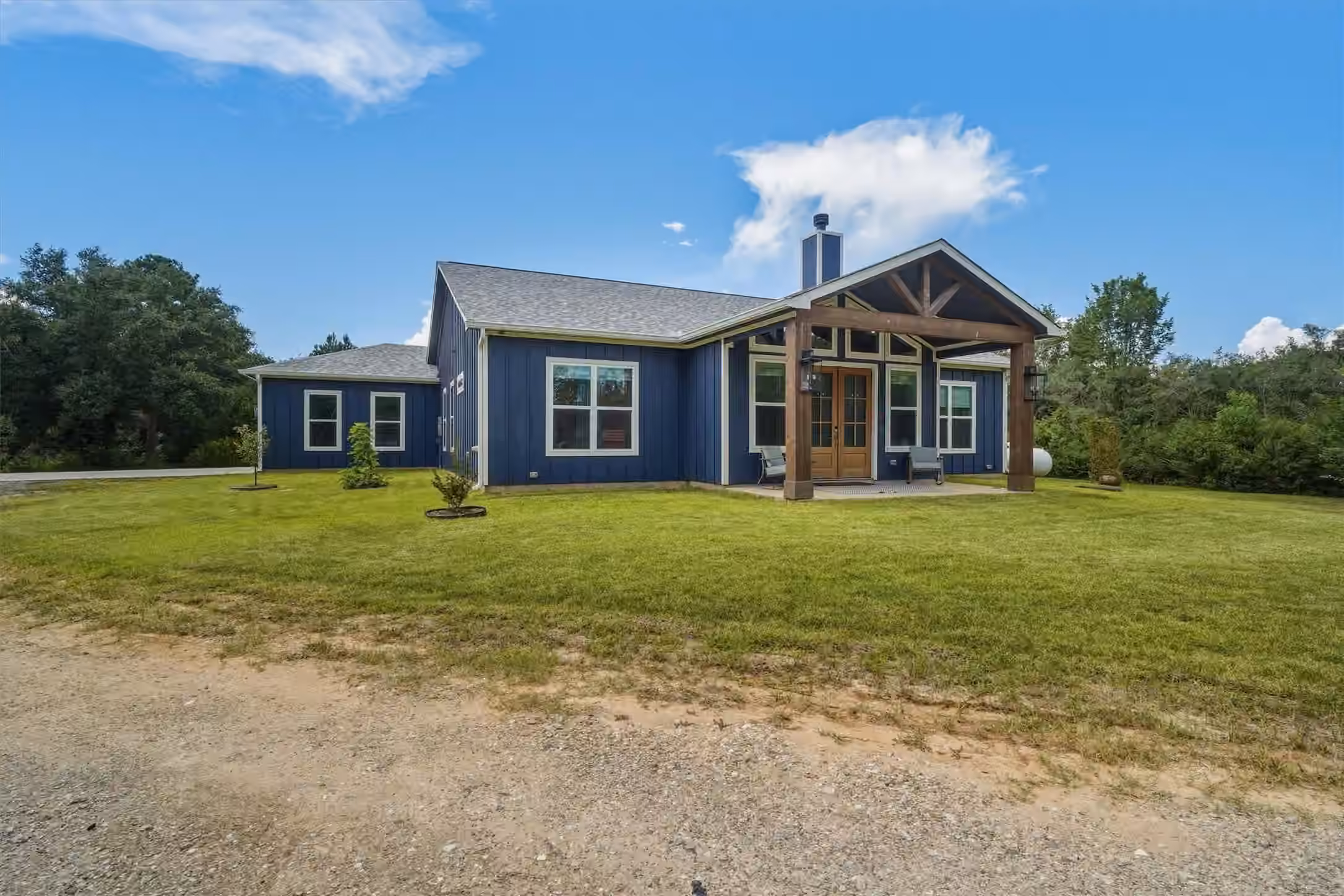 Photo 5 of 6115 San Leon Drive, Dickinson, TX