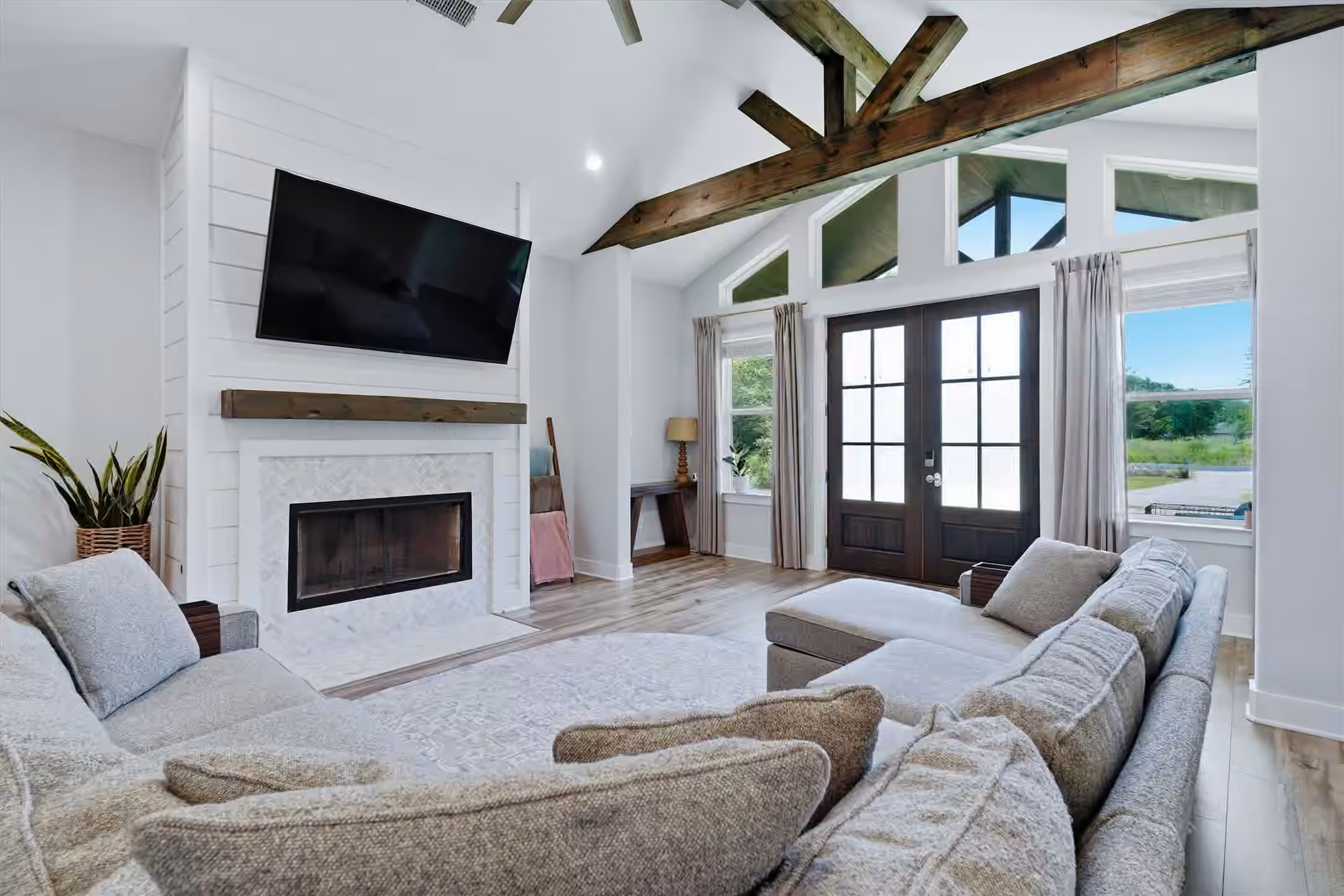 Photo 6 of 6115 San Leon Drive, Dickinson, TX