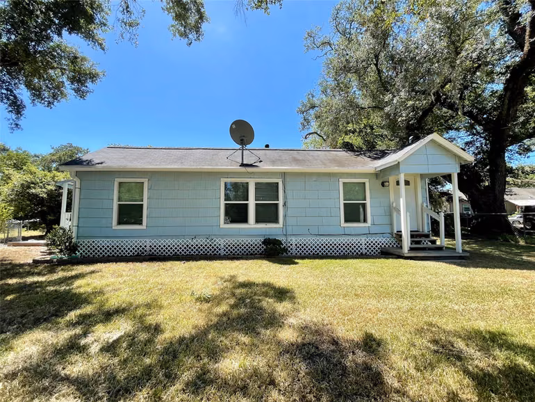 Photo of 6227 S F Austin, Jones Creek, TX