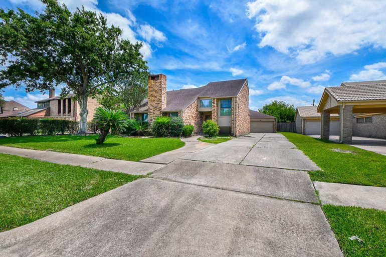 Photo of 11907 Pepperdine Lane, Houston, TX 77071