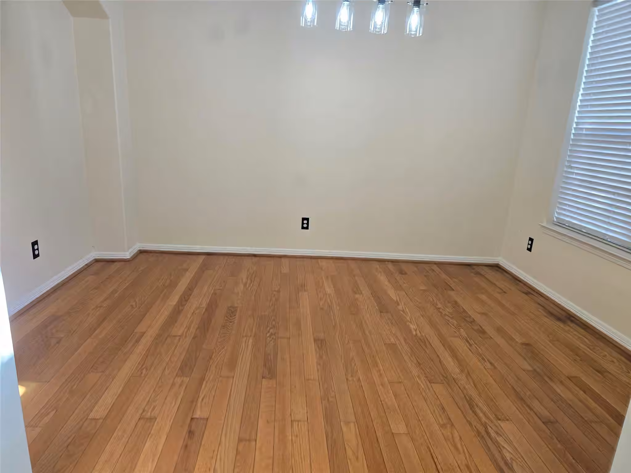 Photo 5 of 7311 Cypress Breeze Court, Cypress, TX