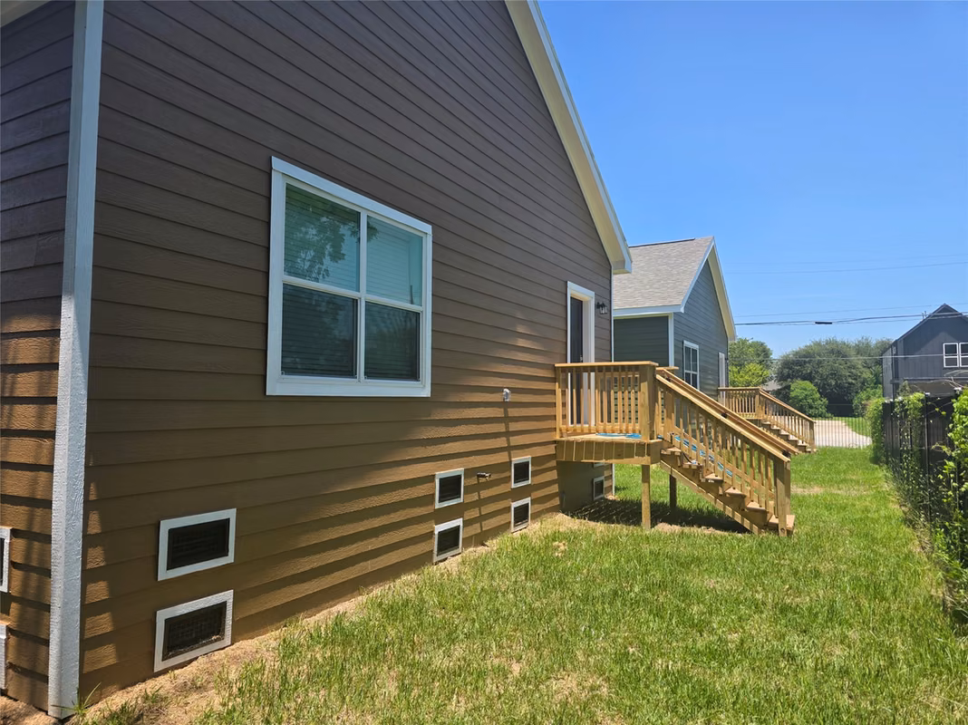 Photo 3 of 1220 Grove Street, Houston, TX