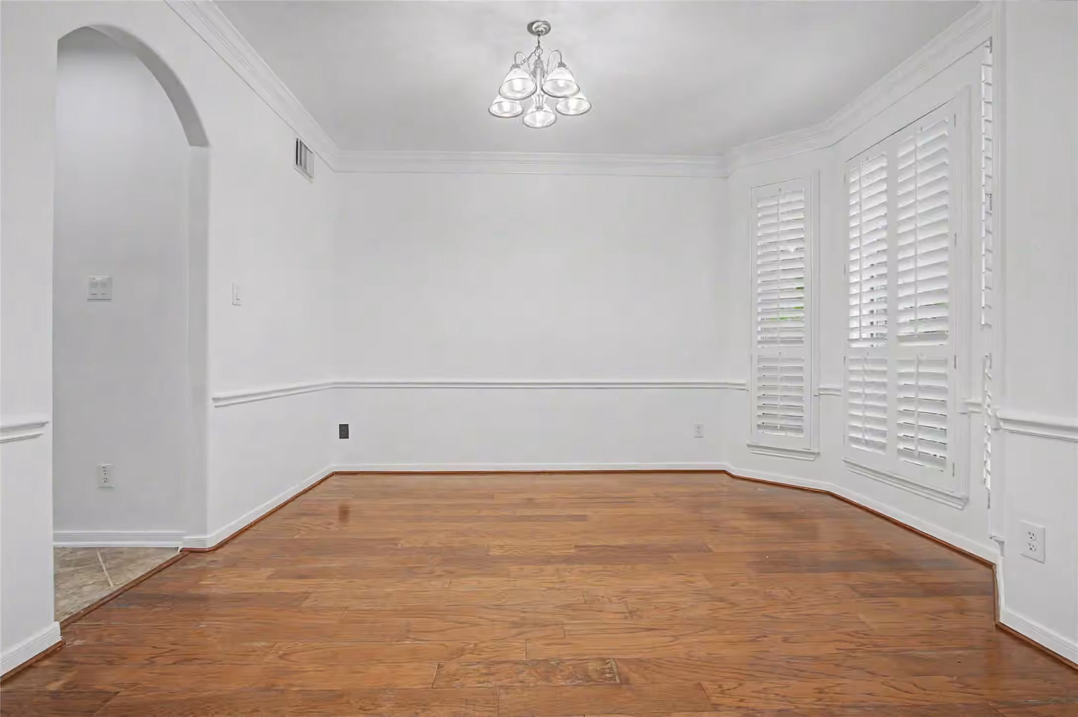 Photo 3 of 4114 Ferro Street, Stafford, TX