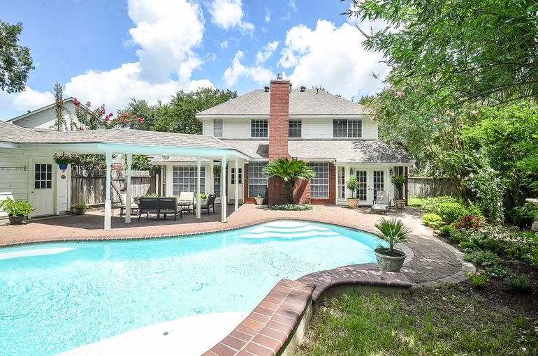 Photo of 3126 Serene Oak Drive, Sugar Land, TX