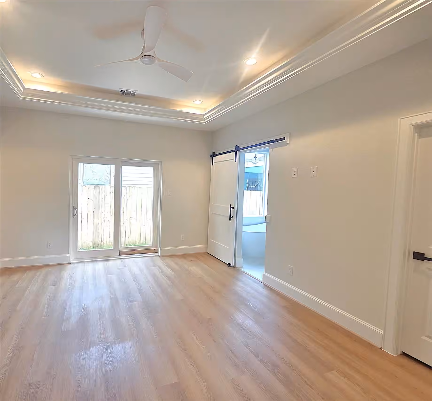 Photo 7 of 1207 Collier Street, Houston, TX