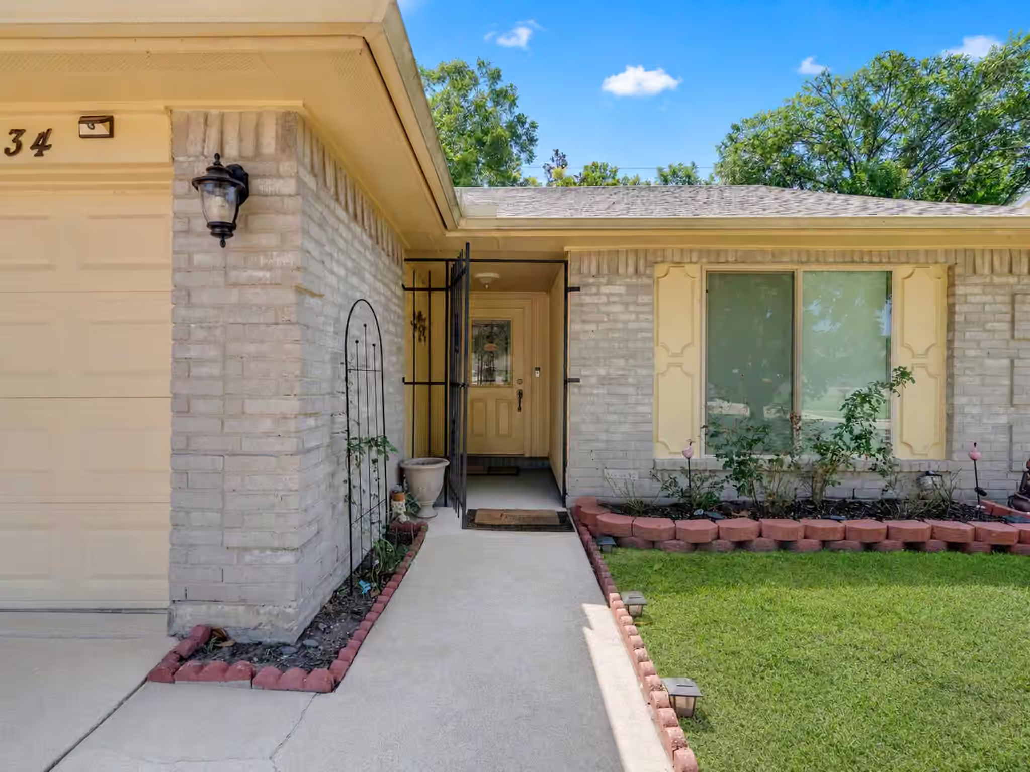 Photo 3 of 7234 Colima Drive, Houston, TX