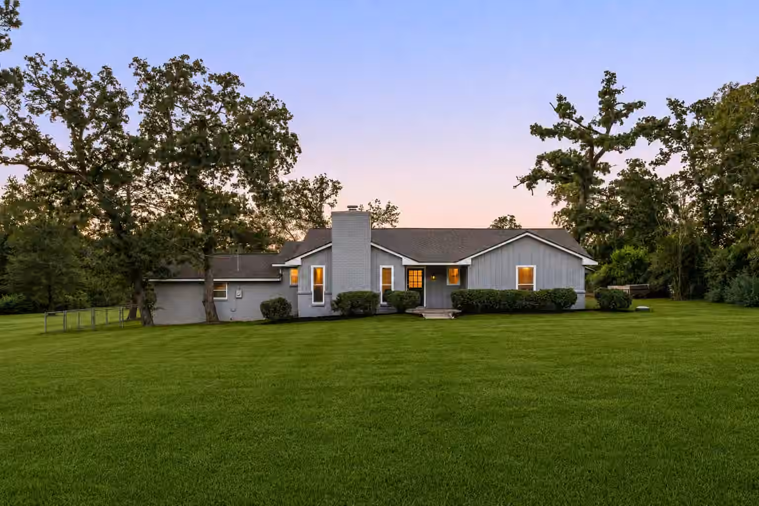 Photo 7 of 409 Sikes Road, Bellville, TX