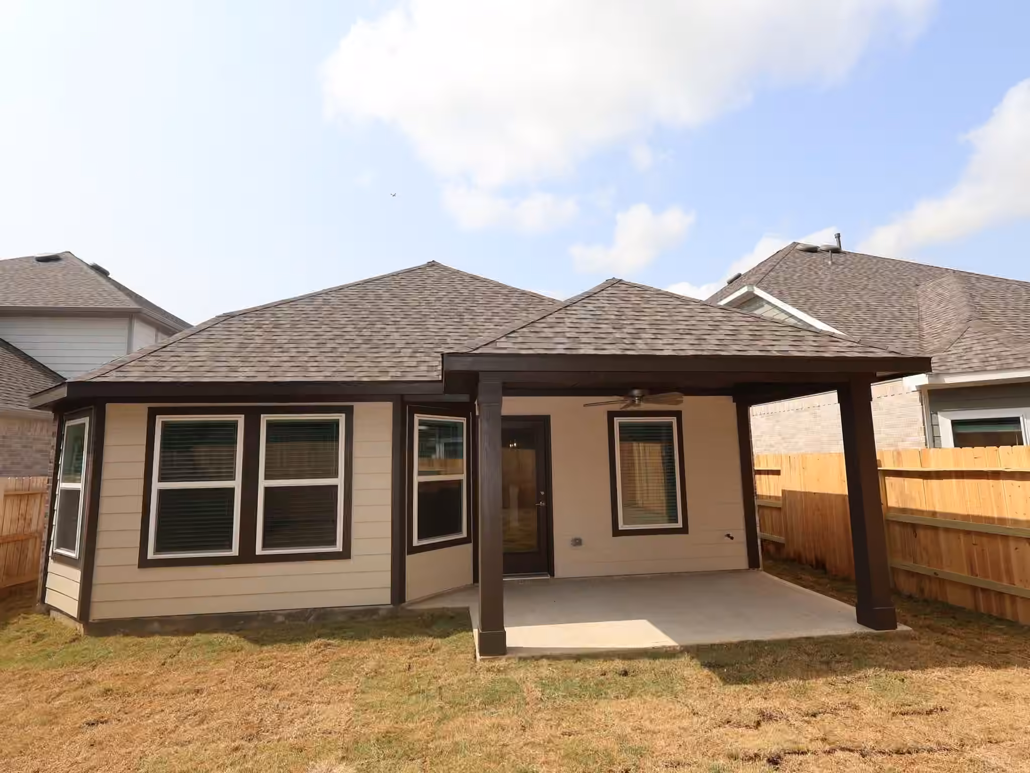 Photo 6 of 20602 Draper Road, Tomball, TX