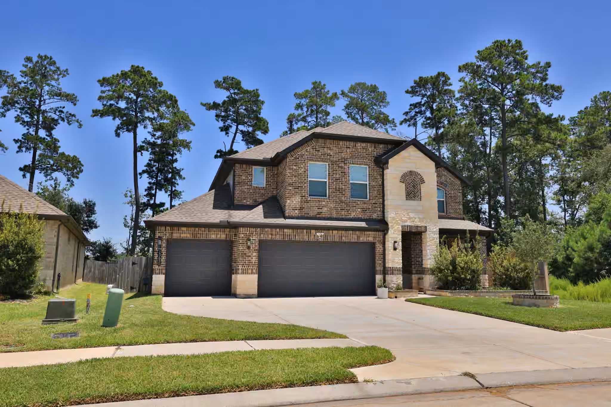 Photo 3 of 13650 Balanced Rock Drive, Conroe, TX