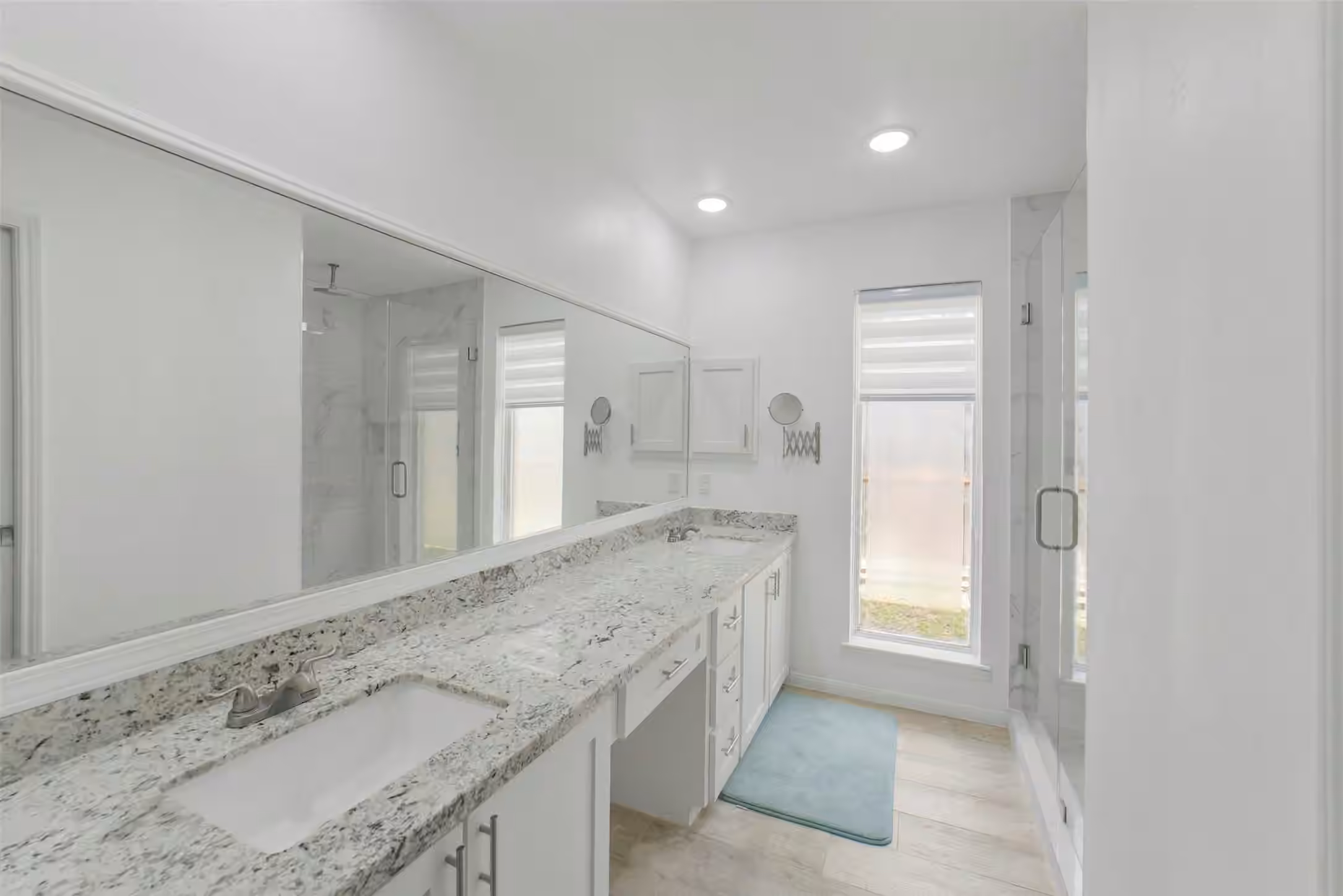 Photo 7 of 1823 Cherry Bend Drive, Houston, TX