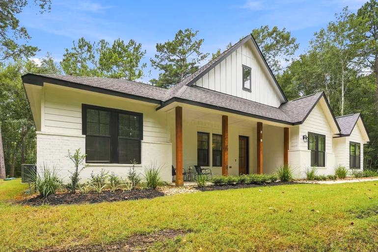Photo 2 of 115 Llano Court, New Waverly, TX