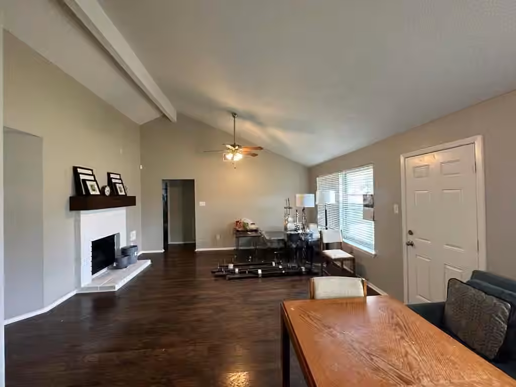 Photo 7 of 10921 Pecan Drive, La Porte, TX