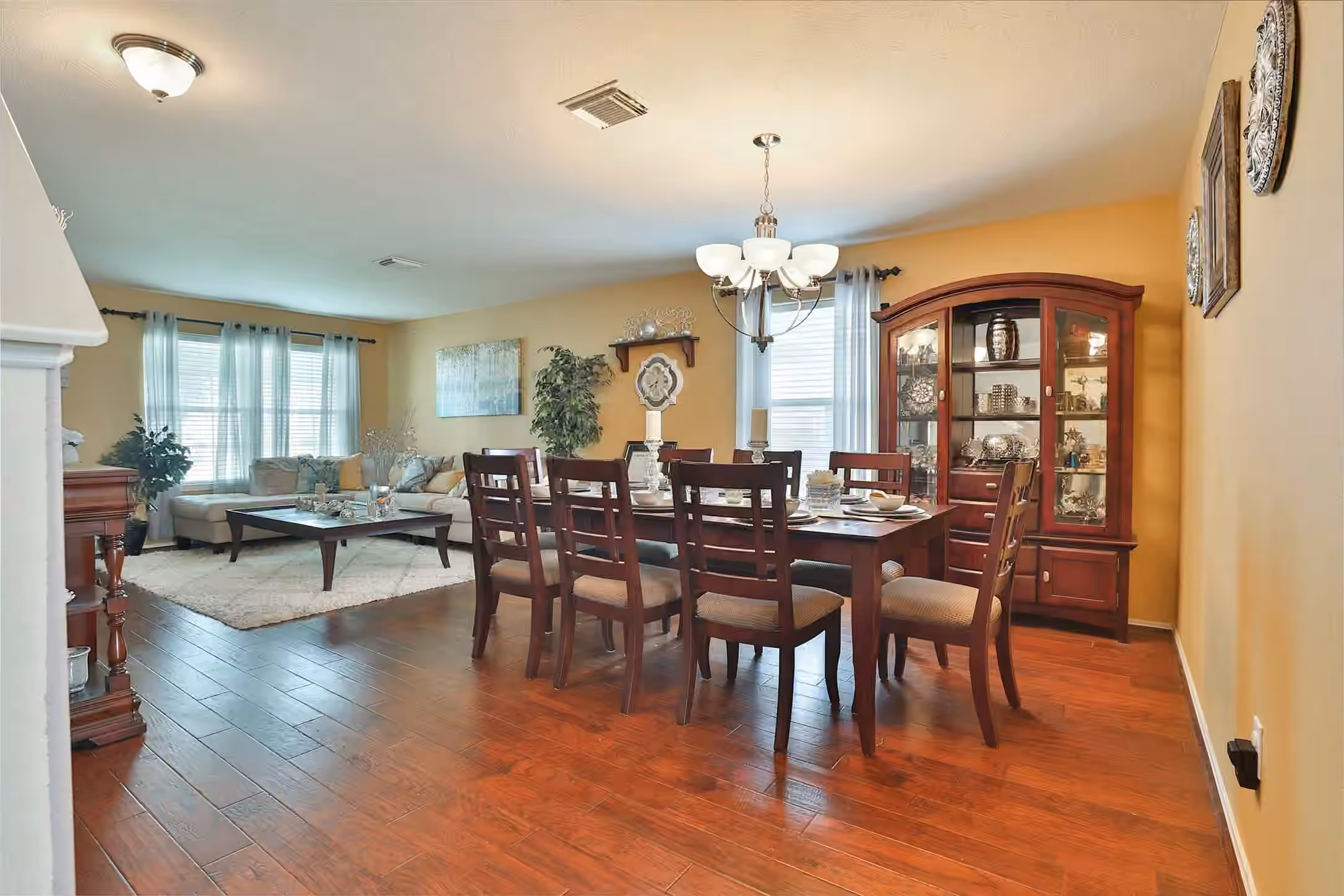 Photo 4 of 21711 Cascade Hollow Lane, Spring, TX