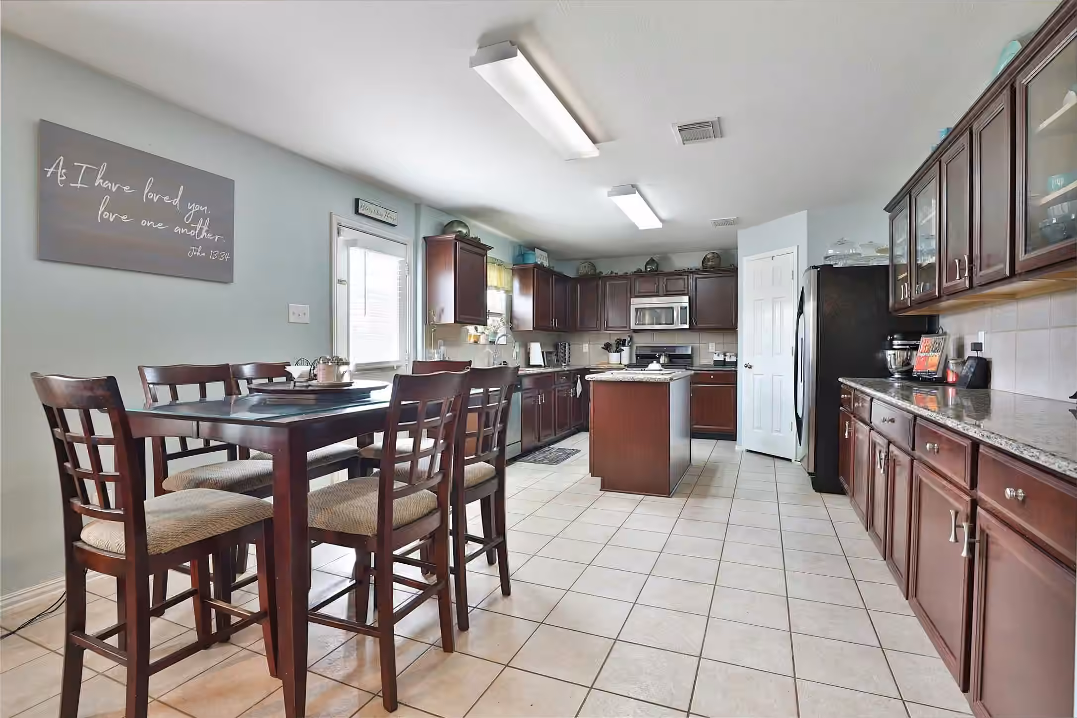 Photo 5 of 21711 Cascade Hollow Lane, Spring, TX