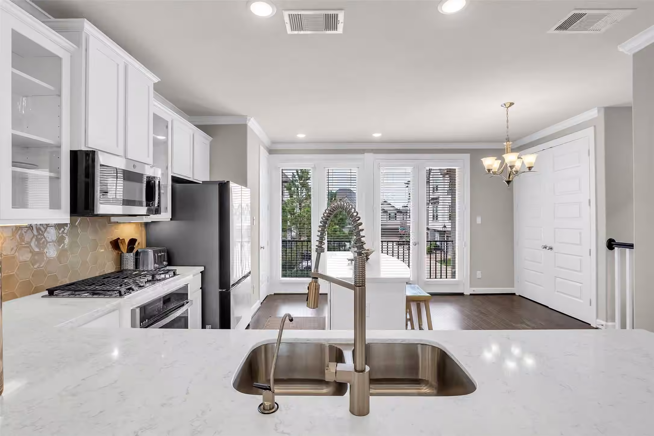 Photo 6 of 10607 Centre Forest Drive, Houston, TX