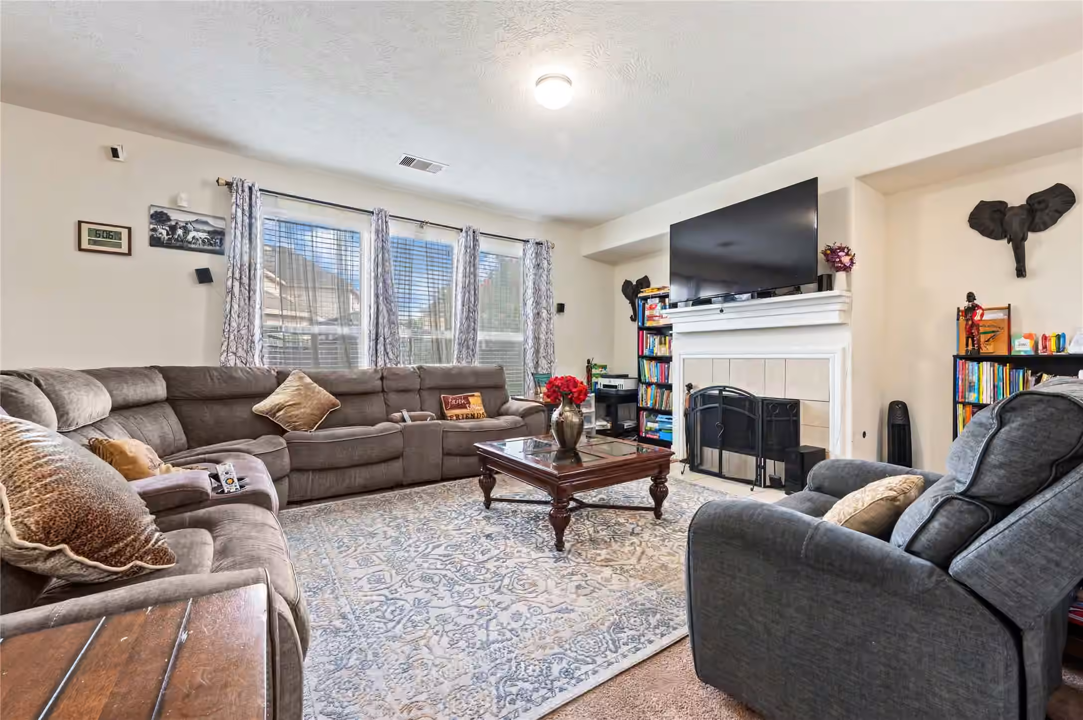 Photo 7 of 15215 Sunlight Bay Court, Cypress, TX